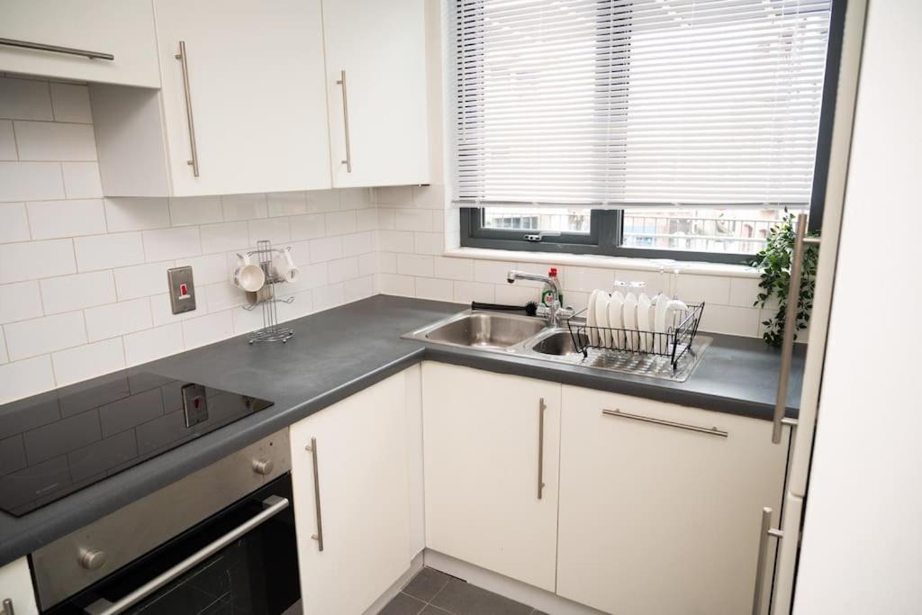 2 Bed Apt In Leeds City Centre Eksteriør billede